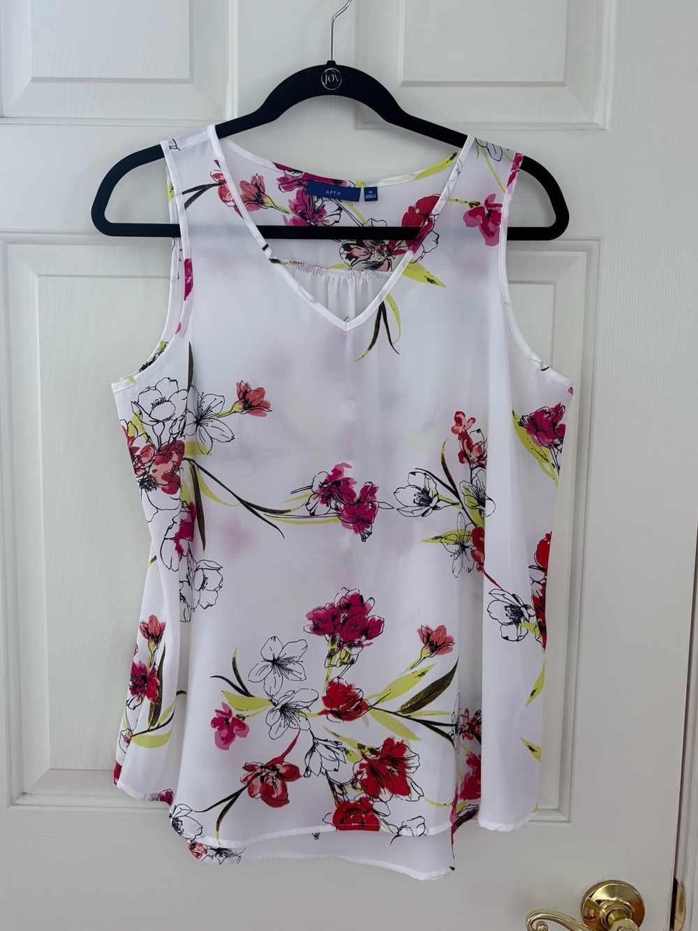 Apt. 9 Floral V-neck Sleeveless Blouse Tank Top